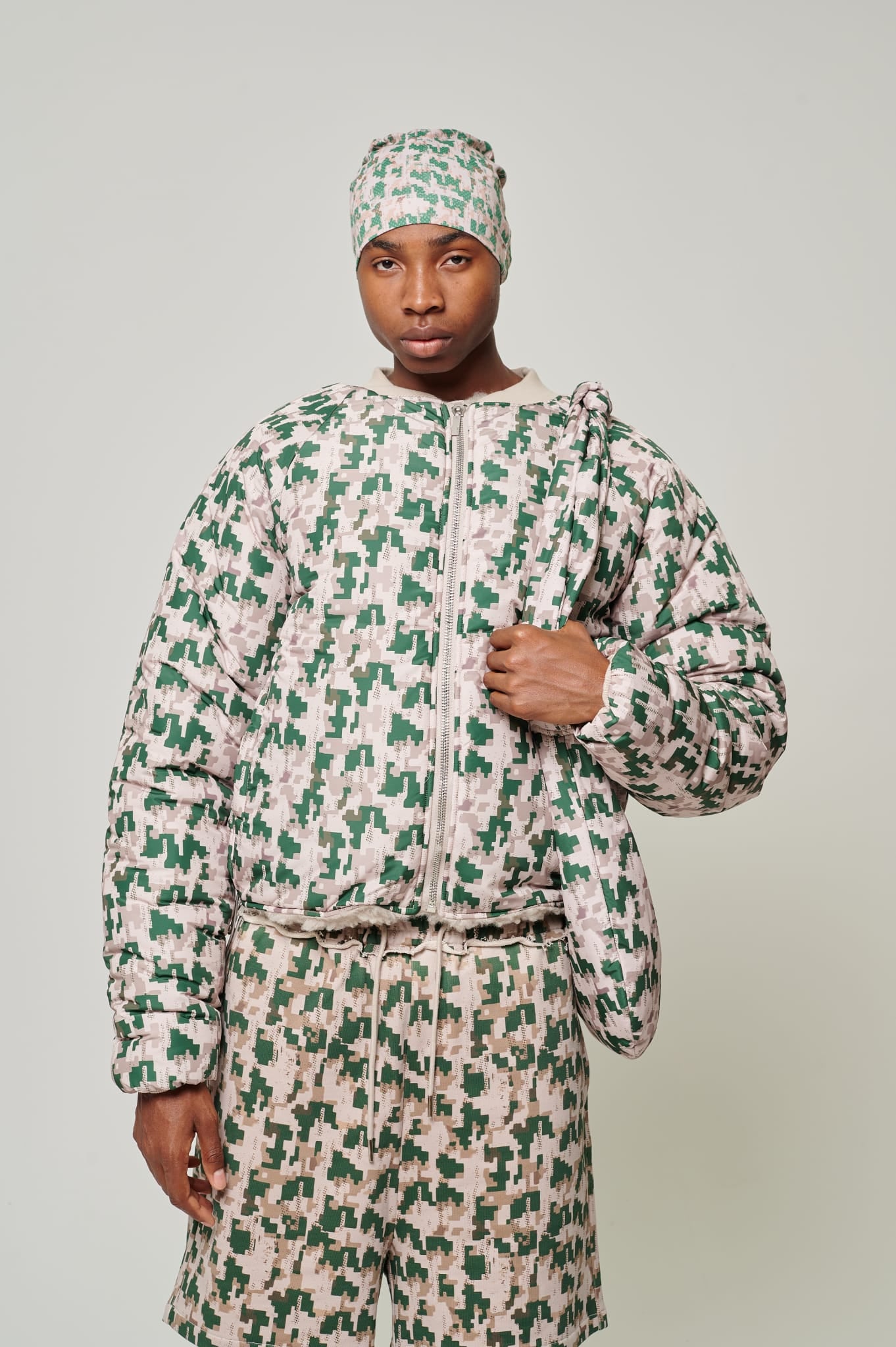 ONEOFF PATTERN SKULLY