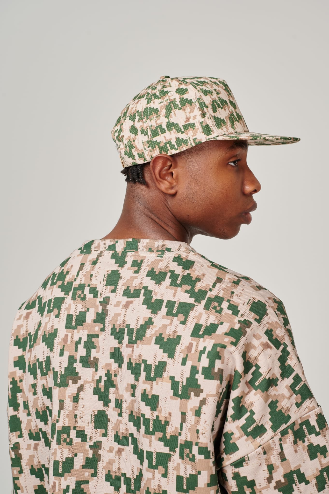 ONE-OFF PATTERN CAP (CAMO)
