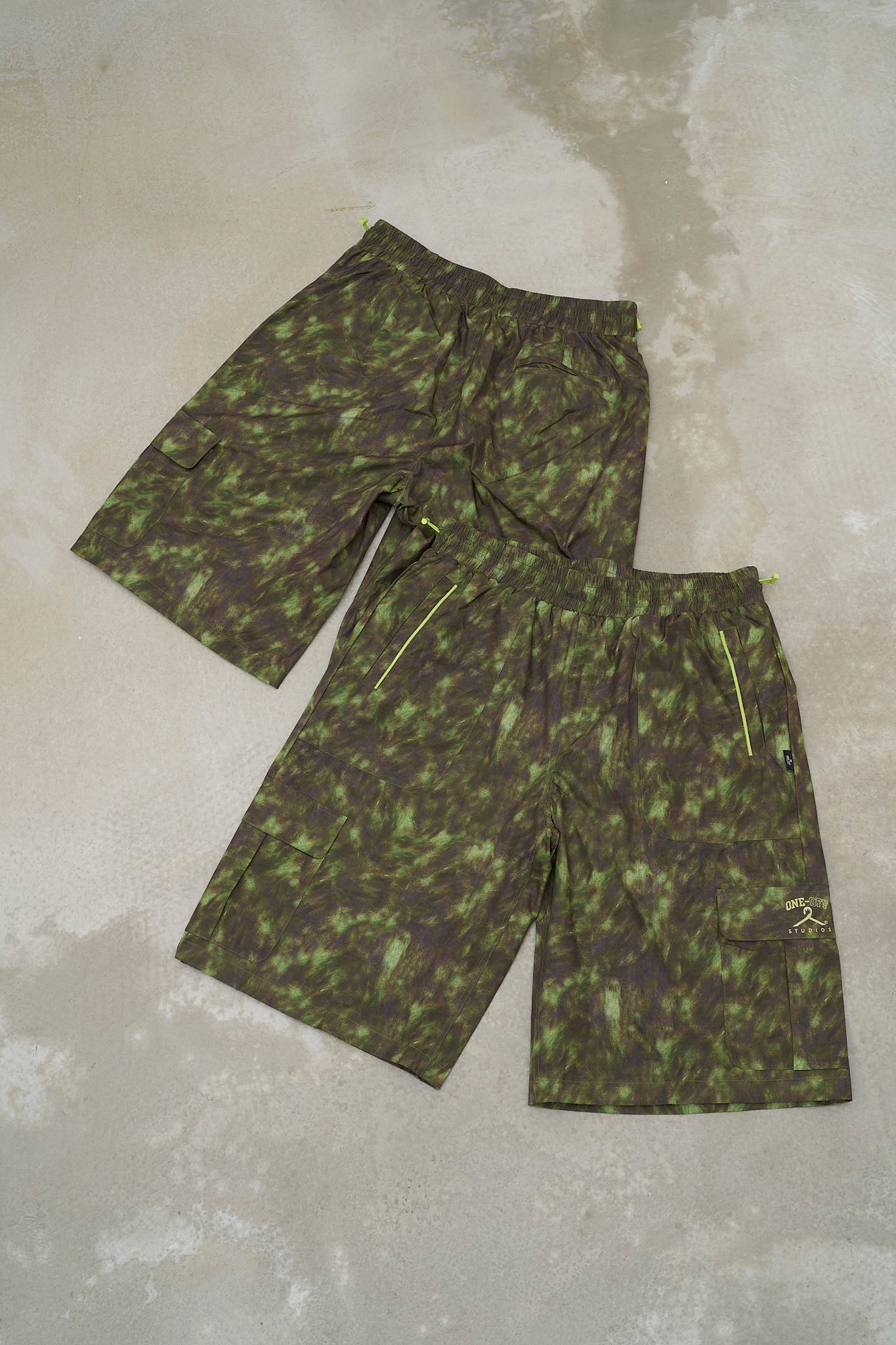 Terre Neon - X CARGO- SHORTS